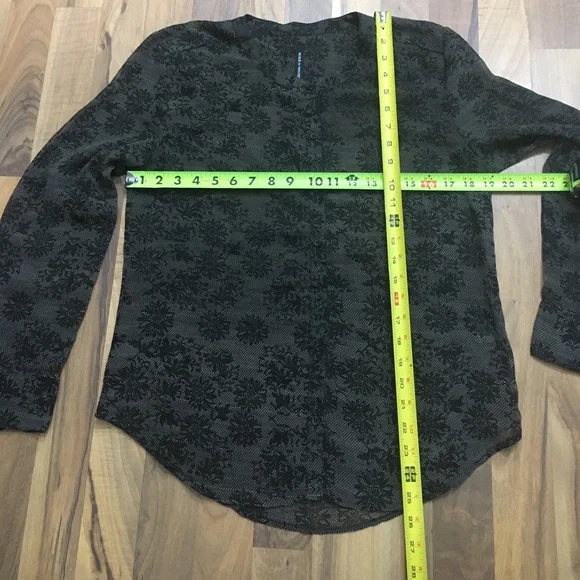 🚨 5/$25 SALE 🚨 Walter Baker Size‎ Small Floral Sheer Top - Picture 5 of 5